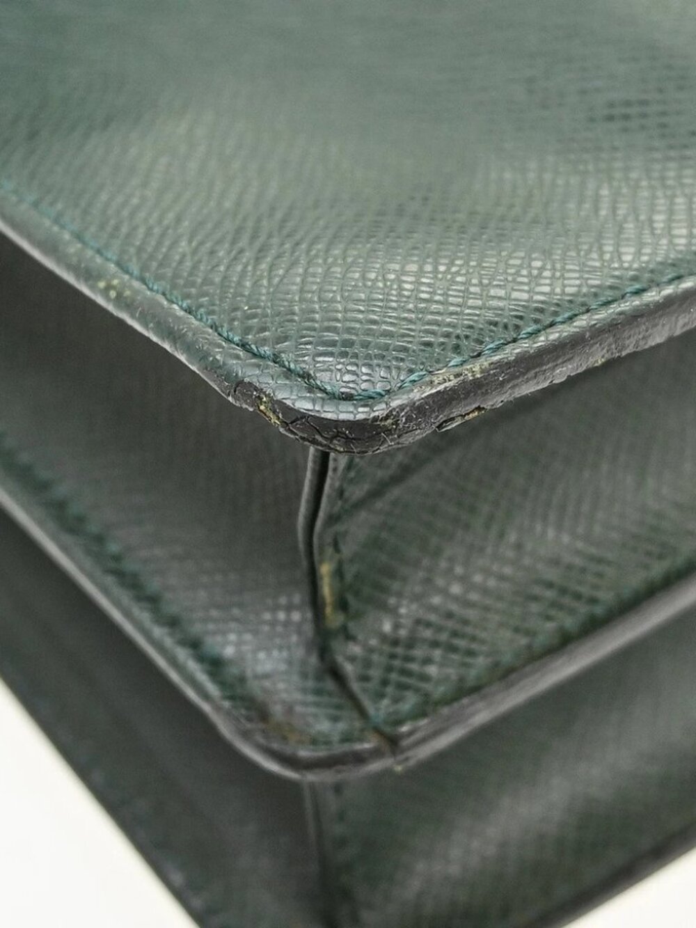 LOUIS VUITTON Taiga Tashkent Business Bag Epicea - Picture 5 of 14